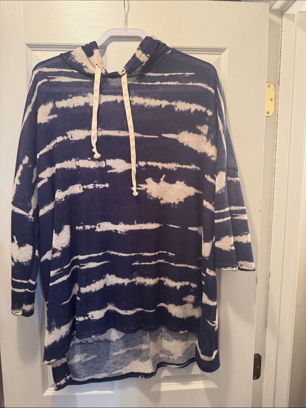 Women’s Navy and Cream Tie-Dye Hoodie Sweater